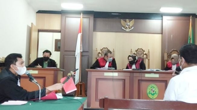 Warga Kutim Terancam Penjara 2 Tahun Karena Ancam Bacok Bosnya di Gresik