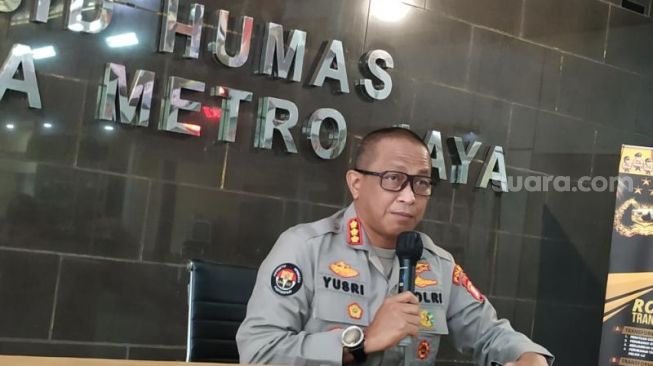 Polda Metro Jaya: Kurva Kasus COVID-19 di Jakarta kayak Orang Panjat Tebing