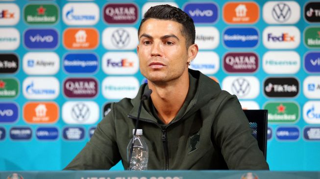 Komentari Ronaldo dan Pogba, Pakar: Coca Cola Harusnya Segera Menelpon UEFA!