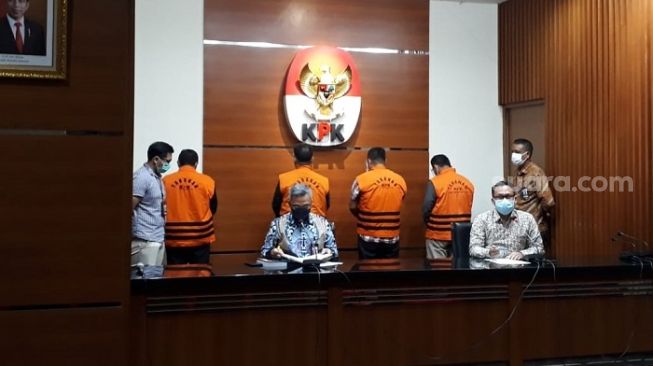 Kasus Korupsi 'Ketok Palu' DPRD Jambi, KPK Tetapkan 10 Tersangka!