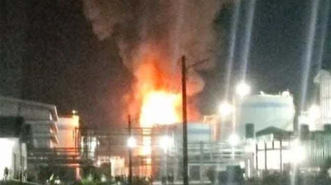 Tangki Biodiesel Pabrik di Dumai Terbakar, Dikabarkan Ada 2 Korban