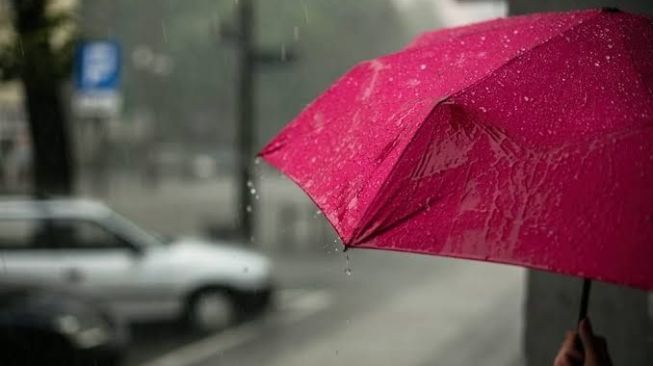 Ini Prakiraan Cuaca di Jateng, Pantura Berpotensi Terjadi Hujan Petir