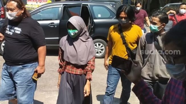 Astaga! Nekat Gugurkan dan Buang Bayi, Pasangan Kekasih di Brebes ini Ditangkap Polisi