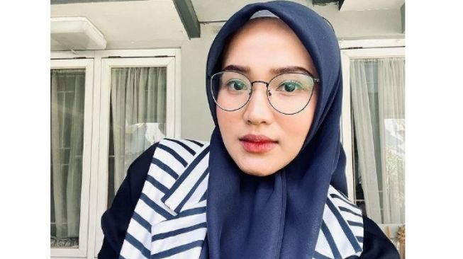 Gugatan ke Bambang Pamungkas Ditolak, Amalia Fujiawati Belum Nyatakan Banding