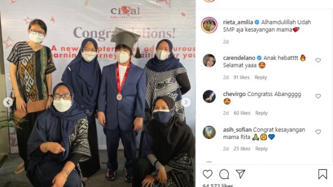 Potret Gavrel adik angkat Nagita Slavina lulus SD [Instagram]