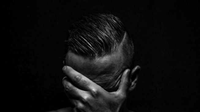 Be with Your Emotions, Inilah 5 Tips Coping Stress Ala Laurie Santos