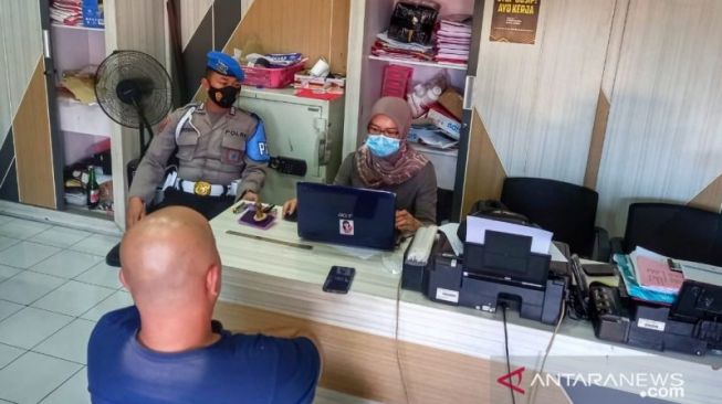 Ngaku Dapat Narkoba dari Polisi, 4 Kades di Jember Ditangkap Kasus Sabu-sabu