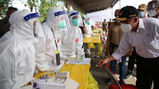 Posko Penyekatan Suramadu Sempat Ditolak Warga, Menko PMK: Tahan Diri Dulu dan Kooperatif