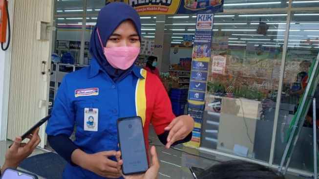 Indomaret Tanjung Buntung Dibobol Maling, Ada Pecahan Kaca dan Darah Tercecer