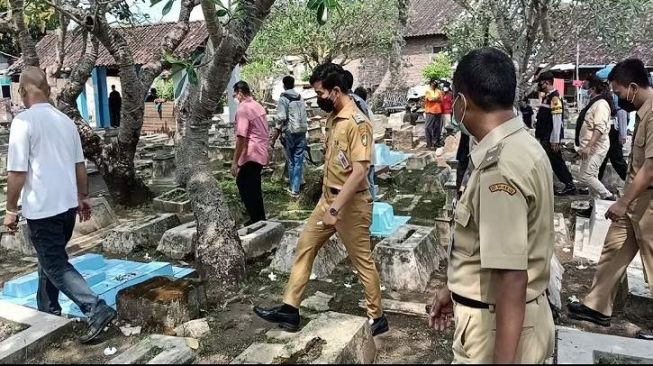 10 Anak Usia SD Diduga Jadi Pelaku Perusakan Makam di Solo, Apa Motifnya?