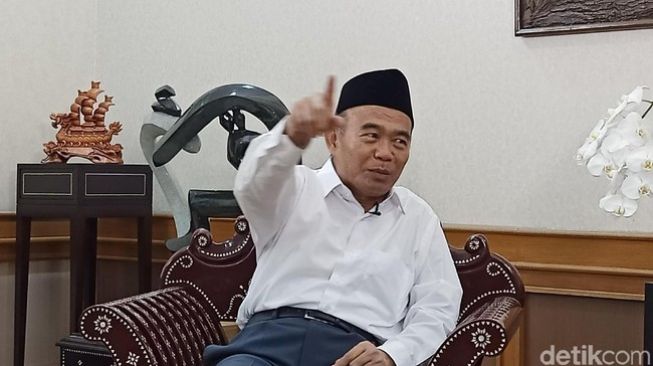 Masyarakat Cenderung Abaikan Prokes, Ini Saran Menko PMK