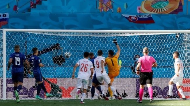 Spanyol Memimpin 2-0 atas Slovakia di Babak I