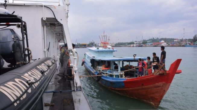 Dalam Tiga Tahun Ratusan Nelayan Indonesia Ditangkap, 68 Masih Ditahan di Luar Negeri