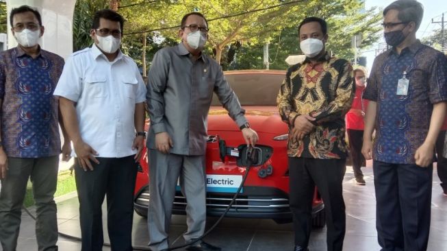 Sulawesi Miliki Energi Listrik Terbesar, PLN Siap Tambah SPKLU di Kota Makassar