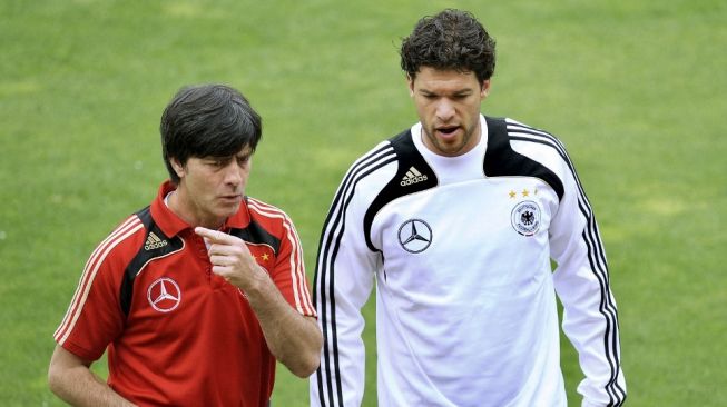 Legenda Jerman Michael Ballack Kritik Keras Pelatih Joachim Low