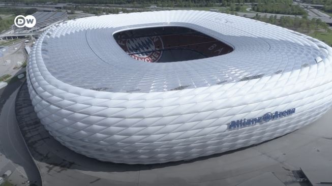 Stadion Allianz Arena jadi salah satu venue Piala Eropa 2020 bermain. (Deutsche-Welle) 