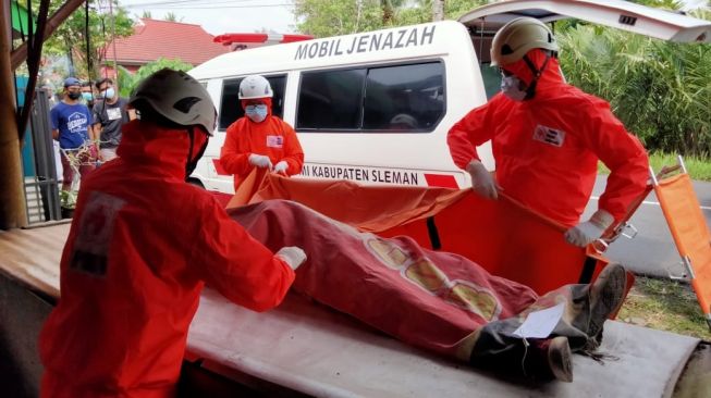 Izin Istirahat di Toko Buah, Pria Paruh Baya di Sleman Tewas Usai Muntah-Muntah