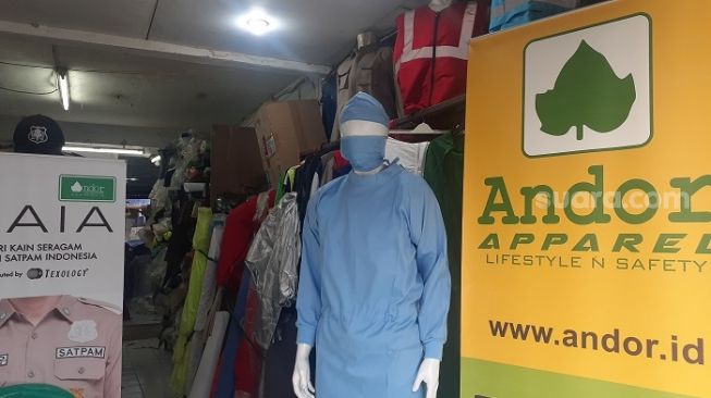 Bukan APD, Baju Bedah yang Paling Diburu Dokter dan Perawat Sejak Covid-19 Jakarta Meroket