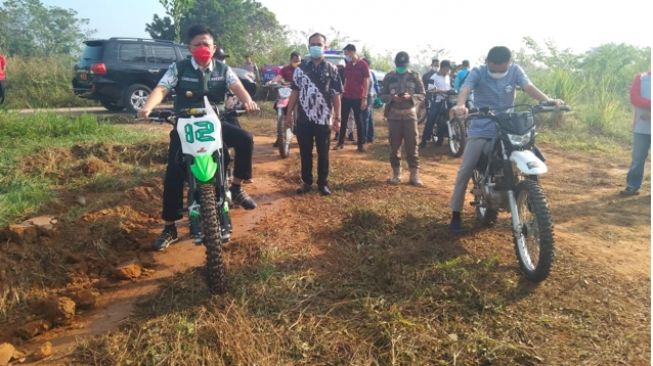 Kabar Baik, OKU Timur Bikin Sirkuit Motocross Berstandar Nasional