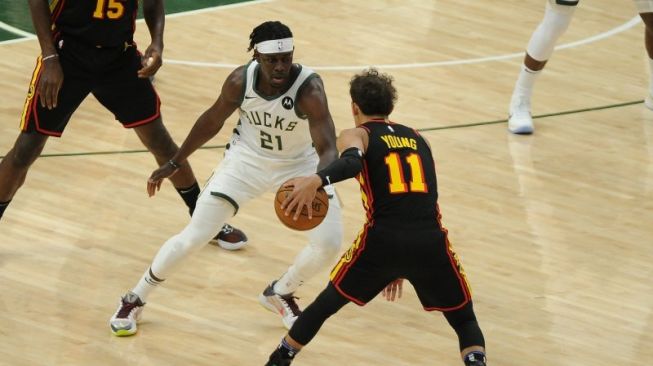 Final NBA: Bungkam Hawks di Gim Kedua, Bucks Samakan Kedudukan 1-1