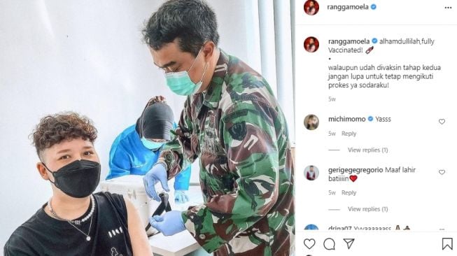 Potret terbaru Rangga Moela berambut keriting [Instagram]