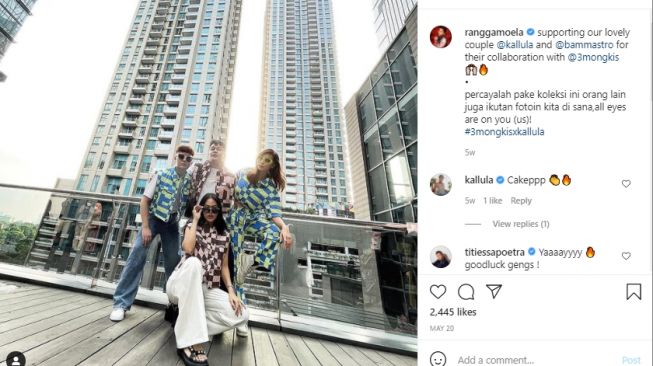 Potret terbaru Rangga Moela berambut keriting [Instagram]