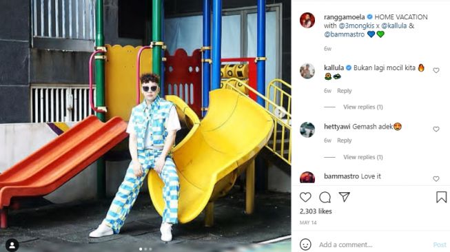 Potret terbaru Rangga Moela berambut keriting [Instagram]