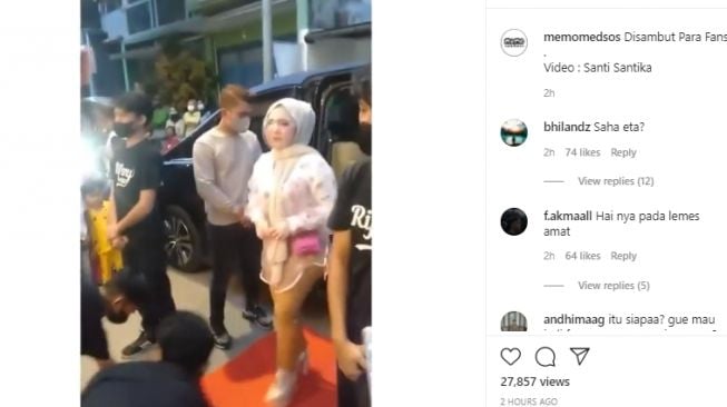 Influencer Keluar dari Mobil Pakai Karpet Merah dan 4 Berita SuaraJogja