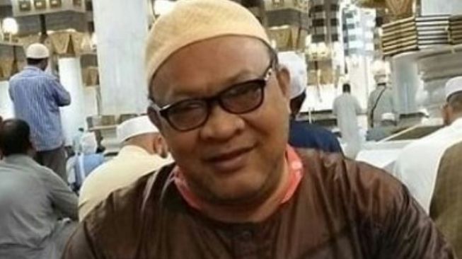 Alharhum aktor Edy Suwandi alias Edy Oglek. [Tangkapan layar akun IG edyoglek_14]