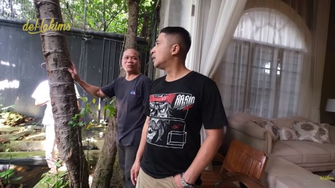 10 Potret Rumah Hutan Haji Asari, Bangunan Mengalah Kepada Tanaman