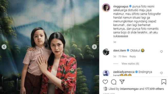 Pemotretan Ringgo Agus Sekeluarga Bertema Jadul [Instagram]