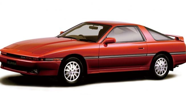 Toyota Supra Mk4 dari generasi ketiga Supra, menggunakan sasis A80 [Motor Autority].