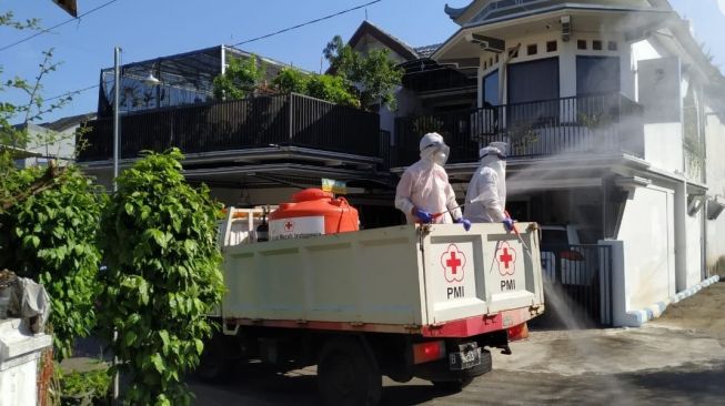 Astaga! Dua Keluarga di Jember Tinggal Serumah Positif Covid-19, Satu Meninggal