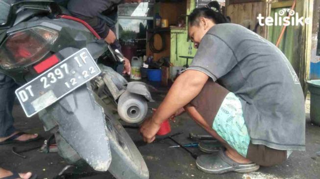 Robby Alexander Pindah Agama Nabung Beli Baju Koko: Biar Habis Syahadat, Langsung Sholat