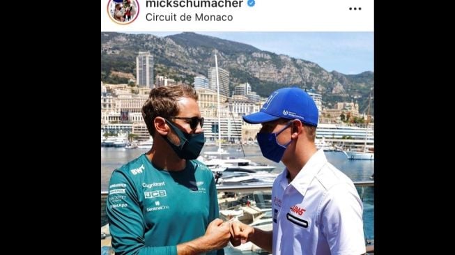 Mick Schumacher dan Sebastian Vettel di Sirkuit Monte Carlo yang diunggah 19 Mei 2021 [Instagram @mickschumacher].