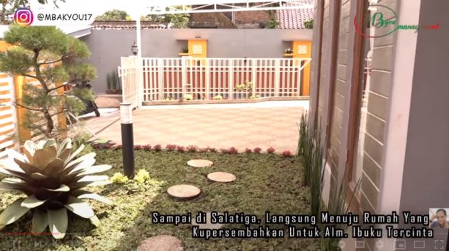 Potret rumah Mbak You di Salatiga. [YouTube/Mbak You]