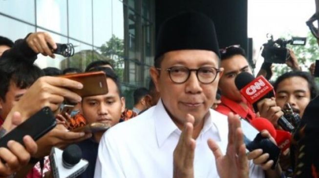 Pandemi Mengganas, Lukman Hakim Ajak Salurkan Bantuan pada Korban Covid 19