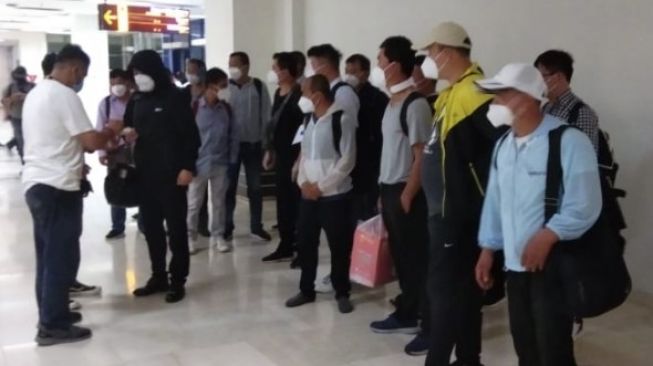 Puluhan TKA China Tiba di Indonesia Jadi Sorotan, Ini Kata Imigrasi