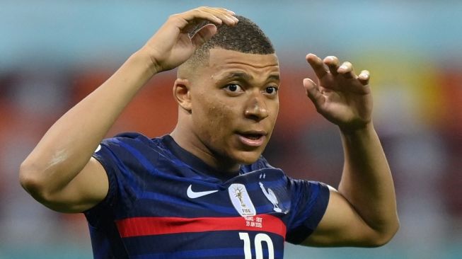 Kylian Mbappe Jadi Model Sampul di Game FIFA 22