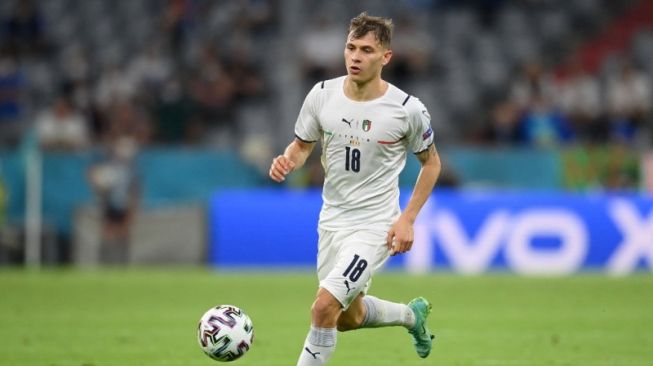 Gelandang Italia Nicolo Barella saat pertandingan perempatfinal EURO 2020 melawan Belgia di Allianz Arena di Muenchen pada 2 Juli 2021. ANTARA/AFP/MATTHIAS HANGST.