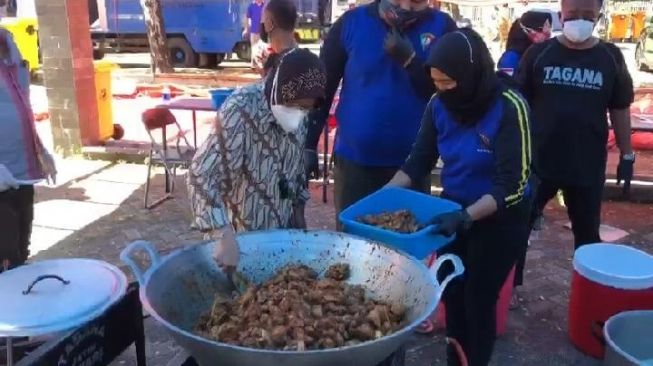 Dapur Umum Kemensos di Surabaya Mulai Distribusikan 5.000 Paket Makanan