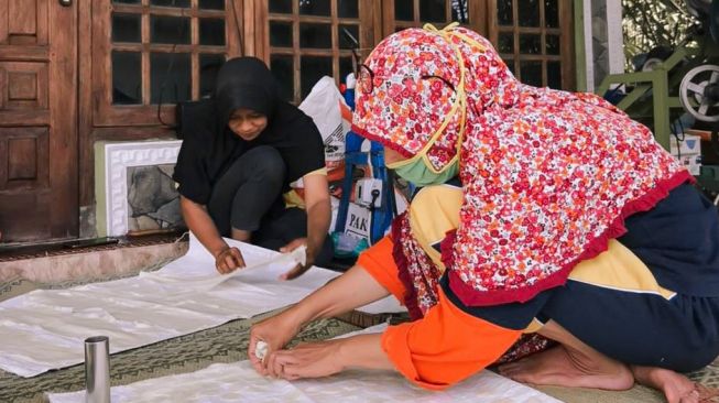 Pemberdayaan Perempuan Melalui Kelompok Wanita Tani di Desa Wisata Kelor Sleman