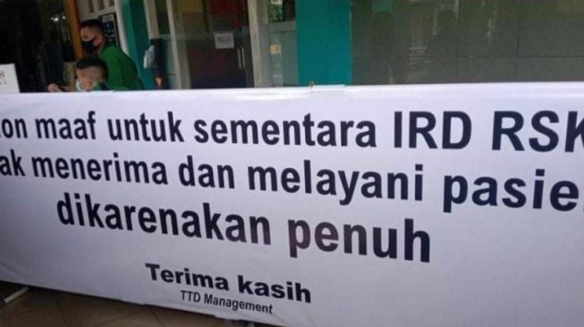 Geger Spanduk IRD RSKD Tak Terima Pasien Lagi, Direktur: Terpaksa Terapkan Buka Tutup