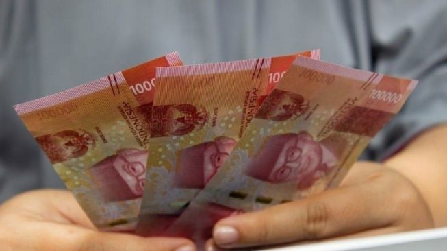 Cek Bansos Kemensos yang Cair di Masa PPKM Darurat