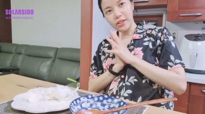 Daftar makanan Solar MAMAMOO sehari-hari (YouTube)