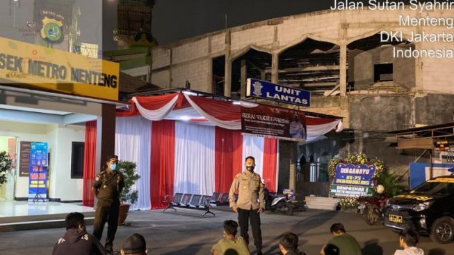 Puluhan ABG Main Skateboard di Menteng saat PPKM Darurat, Polisi: Kami Angkut Semua!