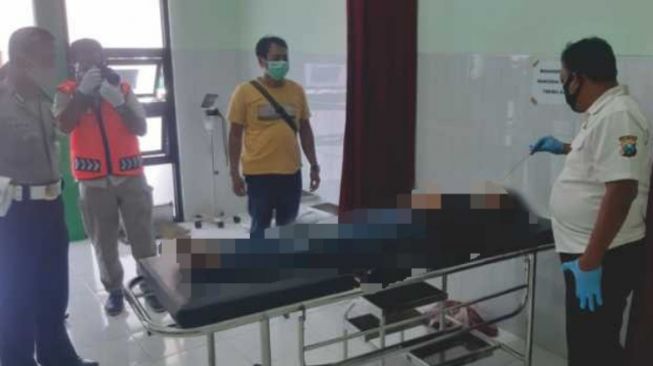 Sengon Membawa Petaka, Timpa 2 Siswi di Ponorogo, 1 Meninggal Mengenaskan