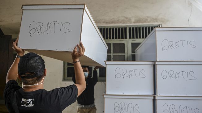 Peti Gratis untuk Jenazah Covid-19 di Jakarta