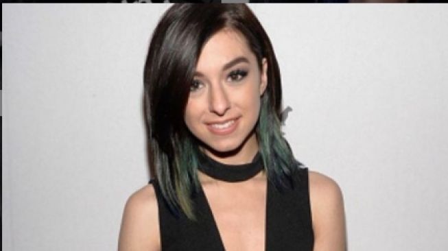 5 Artis Tewas di Tangan Fans, Alasannya Bikin Miris