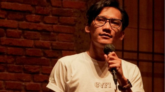 Kisah Gusman Suherman, Sang Ayah Meninggal Usai Termakan Hoaks Covid dari WhatsApp